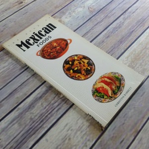Vintage Cookbook The Book of Mexican Food Recipes 1991 HP Books Christine Barrett Paperback