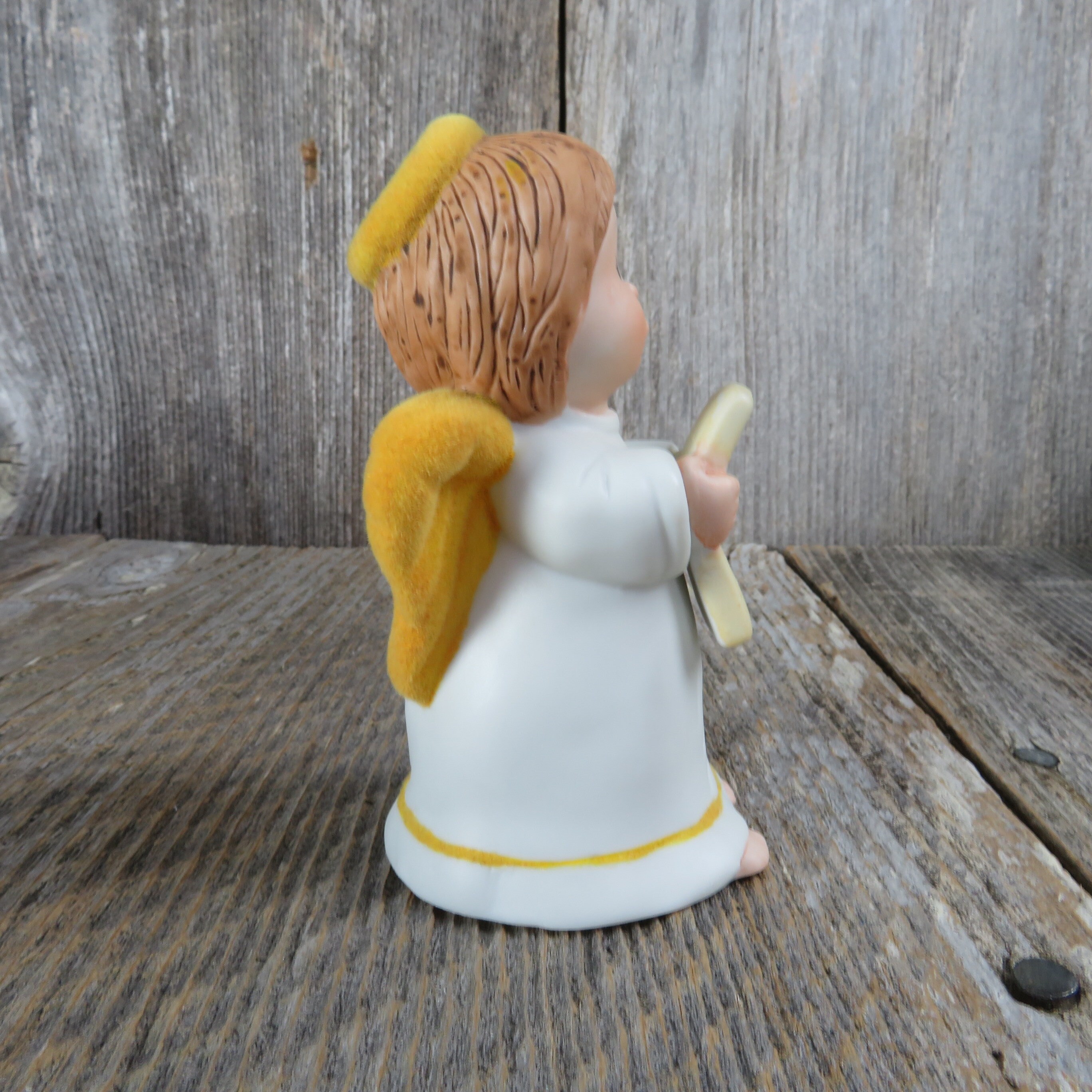 Vintage Caroling Angel Bell Figurine Jasco Christmas Bell Ringer ...