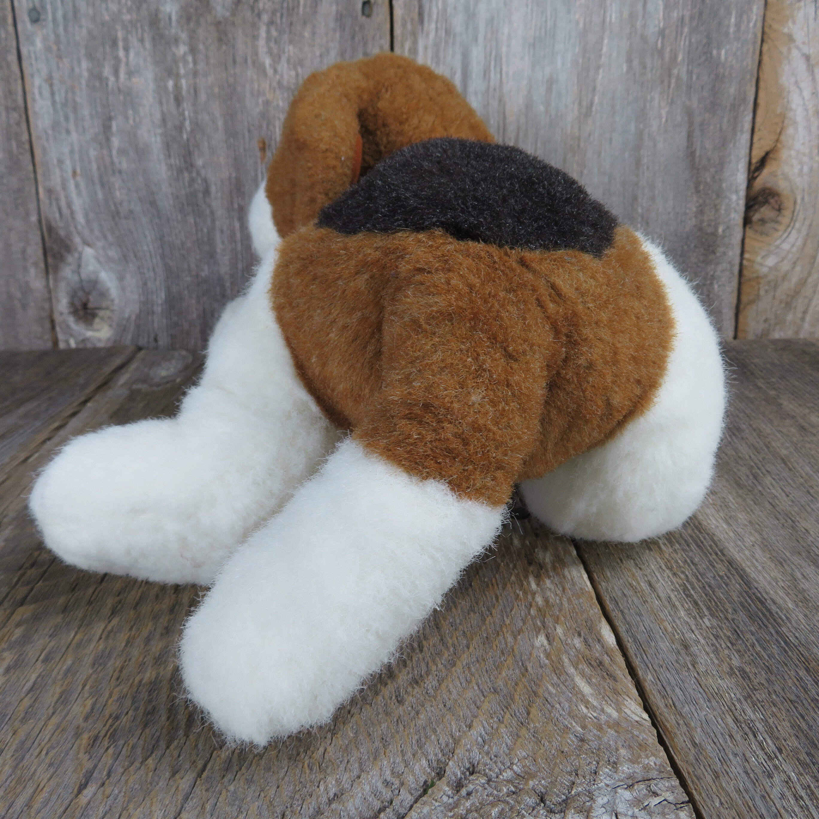 Vintage Singi Dog plush Beagle Lays Flat Brown Black ears nose -   Portugal