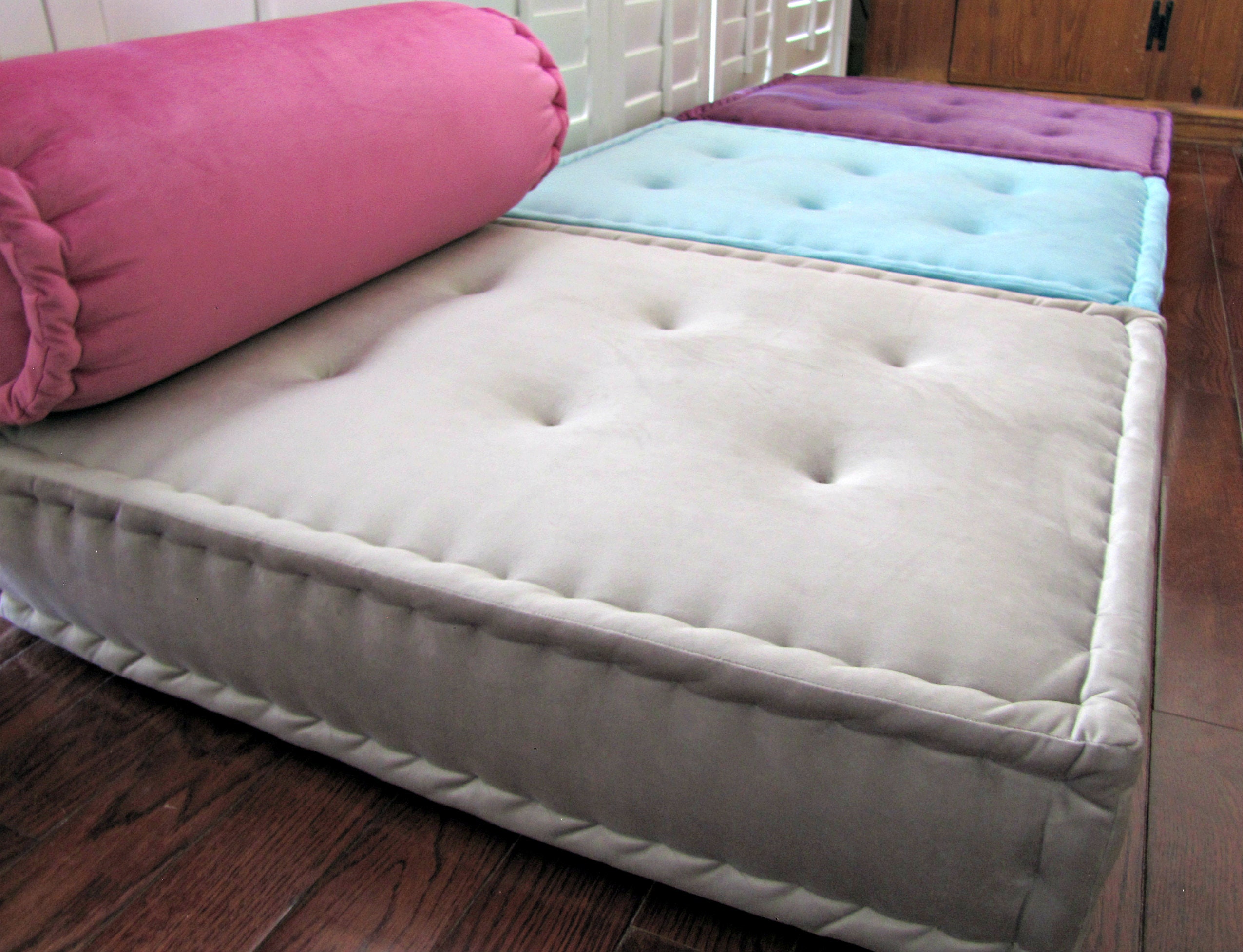 Grateful Home — Velvet Floor Pillows with Bolster, French Mattress Edge