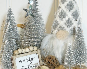 White Winter Christmas Holiday Wreath Decor Shabby Style Wall Decor 