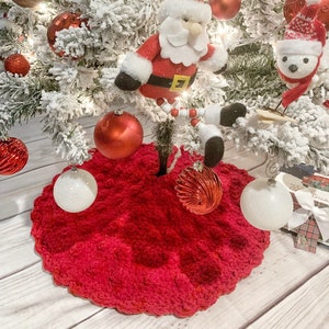 Red Christmas tree skirt - Farmhouse decor pencil tree collar - handmade Christmas gift