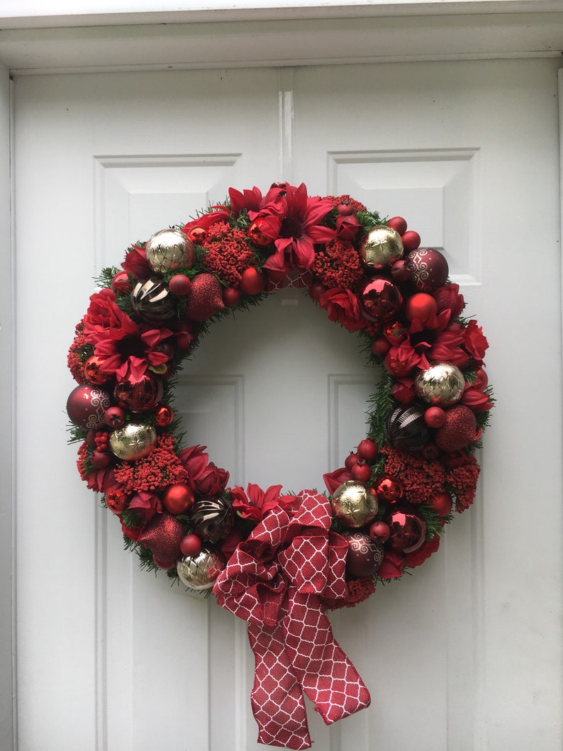 Red and gold Christmas wreath red Holiday ornament wreath Christmas front door wreath Holiday decoration image 5