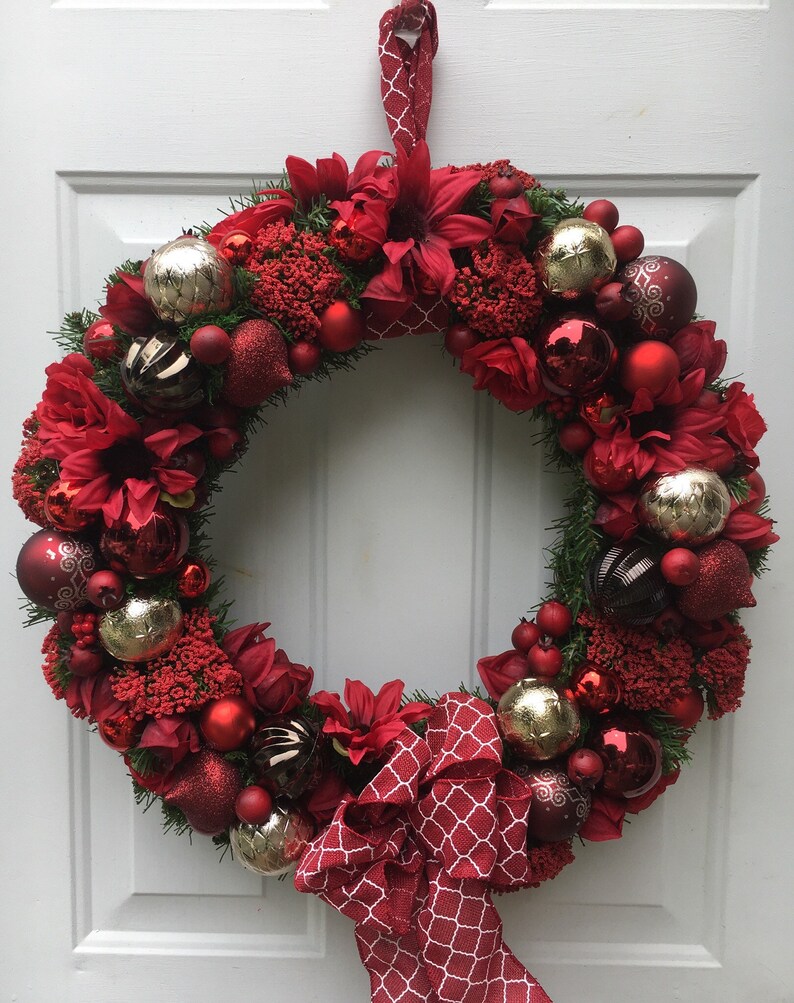 Red and gold Christmas wreath red Holiday ornament wreath Christmas front door wreath Holiday decoration image 9