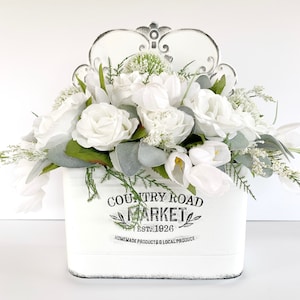 Farmhouse flower arrangement wall decor - housewarming gift - gift for Mom - table centerpiece