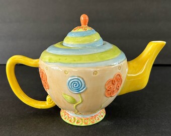 Oneida kitchen country bouquet collectible vintage teapot - hand painted mini teapot
