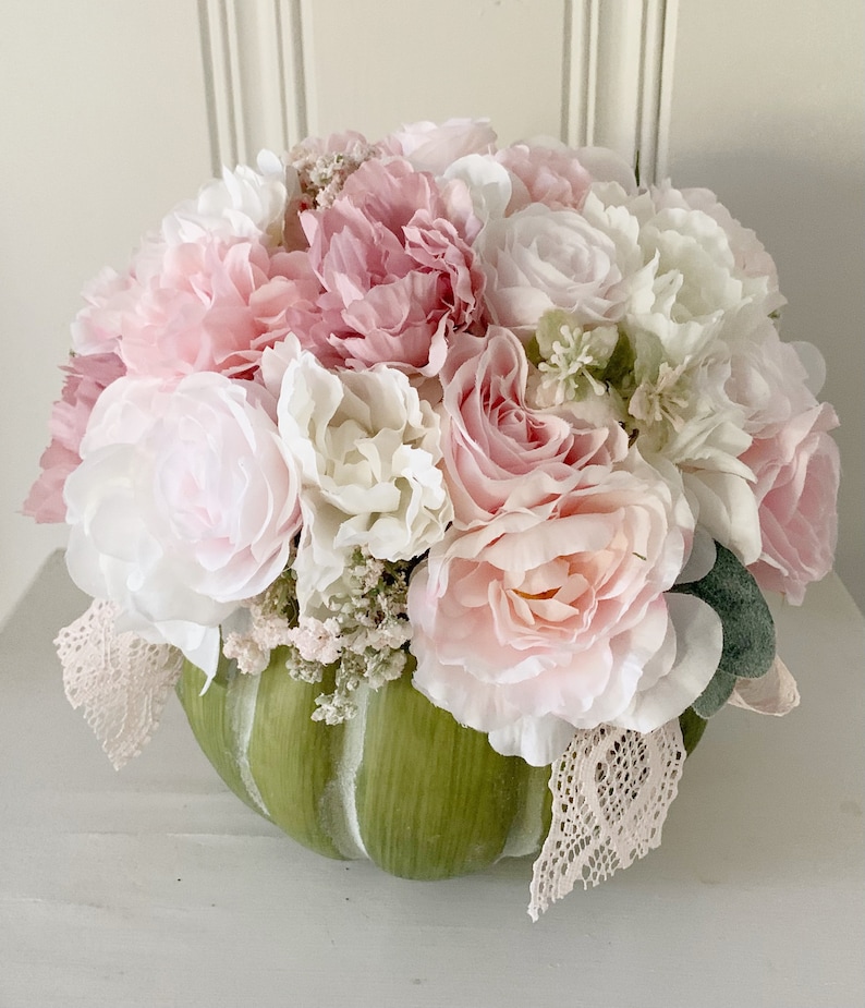 Pumpkin centerpiece farmhouse decor pink Fall decor shabby style wedding flower arrangement in a pumpkin image 6