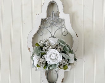 Shabby style farmhouse flower arrangement wall decor - floral wall sconce - housewarming gift