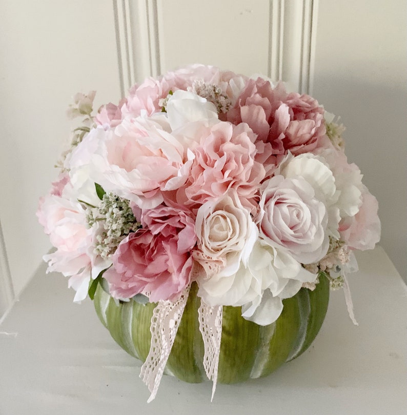 Pumpkin centerpiece farmhouse decor pink Fall decor shabby style wedding flower arrangement in a pumpkin image 1