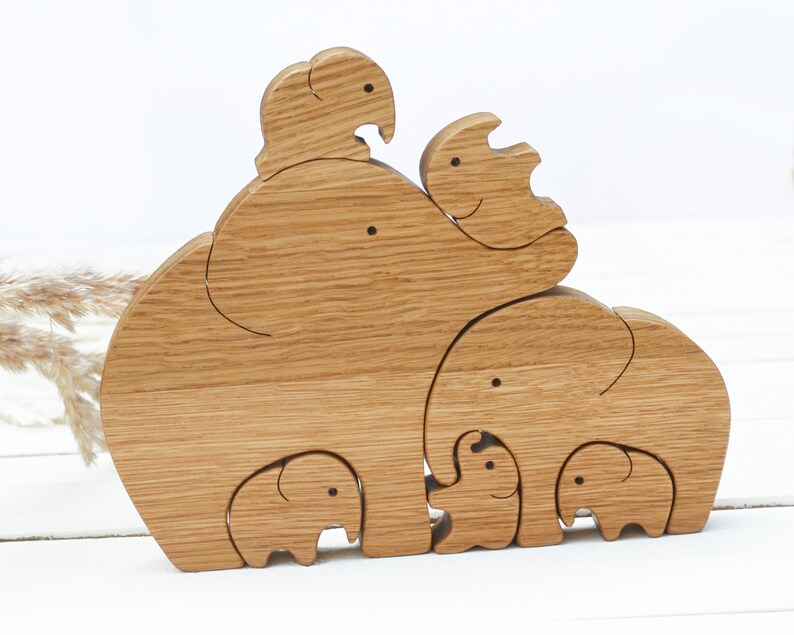 Wooden Elephants . Personalized Family of 7 gift . Family keepsake gifts Oakwood (dark)