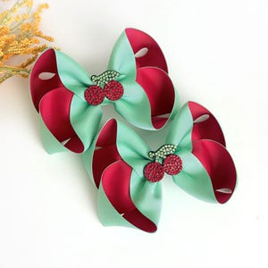 Handmade hair bows, baby hair bows, toddler girl bows, girls hair accessories, boutique bow set, green hair bow, newborn headbands,