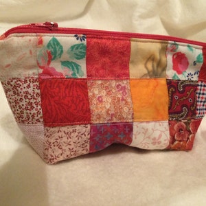 Vintage fabric zipper pouch/ patchwork bag