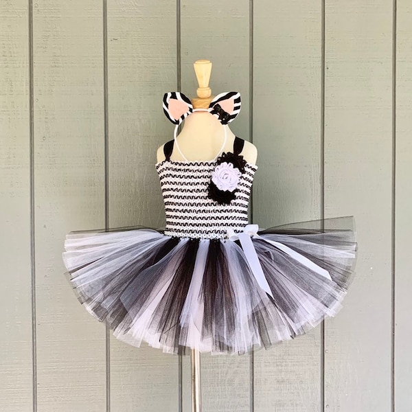 Robe zèbre - tutu zèbre - déguisement d'Halloween pour fille - robe zèbre noir et blanc - déguisement zèbre pour fille - habillage fille - bandeau zèbre