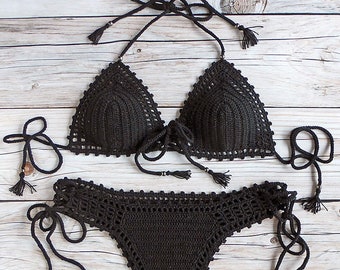 Schwarzer Häkel-Bikini mit Quasten, freches brasilianisches Bikini-Set, Boho-Badeanzug, Boho-Häkel-Strandmode, Geschenk für Sie