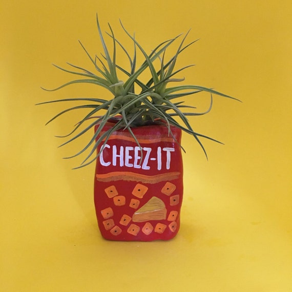 CHEEZIT PLANTER