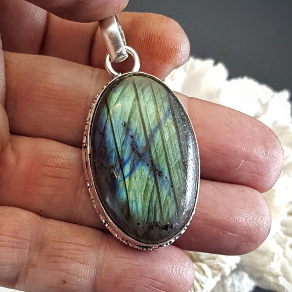 Labradorite Pendant