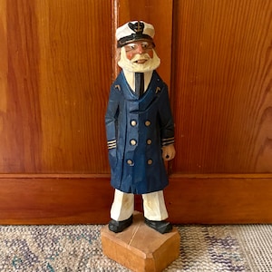 Tall Carved Sailor Wood Sailor Captain Vintage Nautical Decor Sailing Gift Sailing Decor Boating Gift Nautical Gifts Carved Wood Figurine
