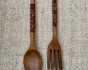 Large Fork and Spoon Wall Decor Spoon and Fork Kitchen Decor Kitchen Wall Decor Vintage Fork and Spoon Wood Fork and Spoon Totem Pole Art