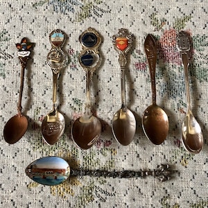 Vintage Souvenir Spoons Vintage Spoons Antique Souvenir Spoons Lot Silver Spoon Small Spoon Display Old Spoon Antique Spoons for Jewelry Old