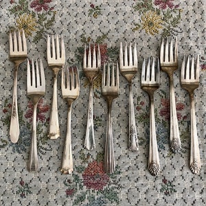 10 Vintage Forks Salad Forks Antique Flatware Vintage Silverware Silverplate Forks Antique Fork Ring Fork Silver Flatware Old Flatware Forks image 1