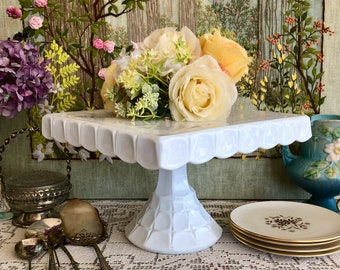 Milk Glass Cake Stand Vintage Cake Stand Wedding Cake Stand White Cake Stand Cupcake Stand Dessert Stand Dessert Table Footed Cake Plate