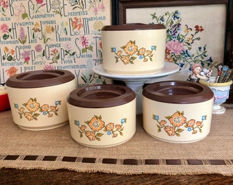 Canister Set Kitchen Canisters Set Vintage Canisters Sterilite Canisters with Lids Plastic Canister Vintage Kitchen Decor Floral Canisters