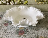 Milk Glass Bowl Milk Glass Candy Dish Vintage White Bowls Candy Bowl Fenton Milk Glass Bowls Wedding Decor White Candy Dish Dessert Stand
