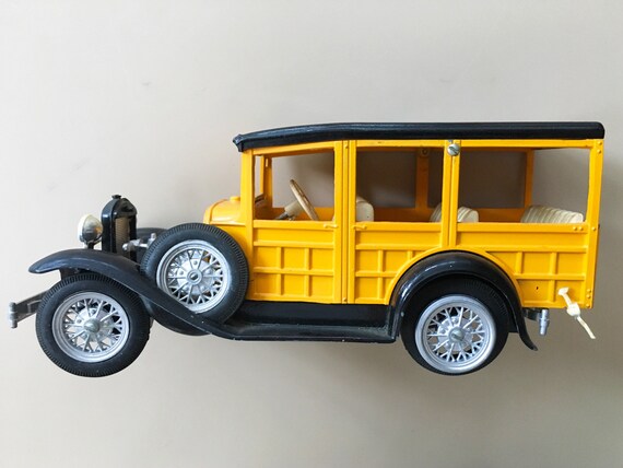 antique toy cars metal