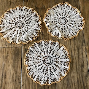 3 Doilies Set Vintage Doily Lot Doilies and Table Runners Wedding Doilies for Sale Doilies Antique Doilies Crochet Doilies Art Doilies Lot