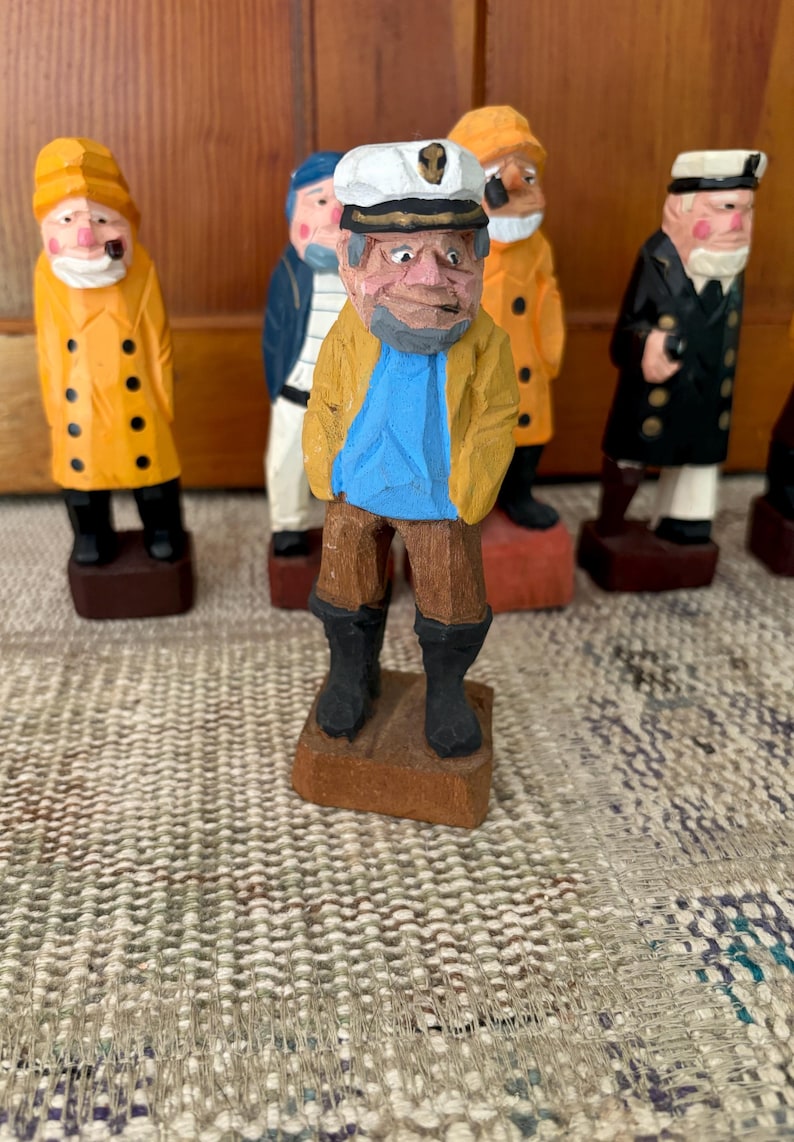 Carved Sailor Carved Wood Sailor Captain Vintage Nautical Decor Sailing Gift Sailing Decor Boating Gift Nautical Gifts Pirate Wood Figurine Blue Shirt