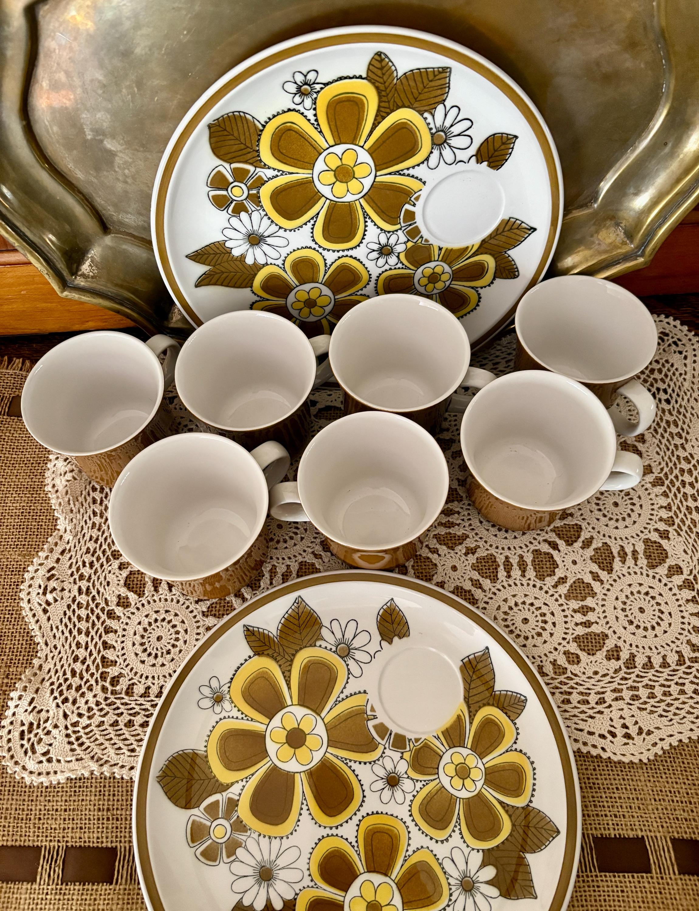 7 Retro Plates and Cup Set Mug and Plate Set of Plates Vintage
