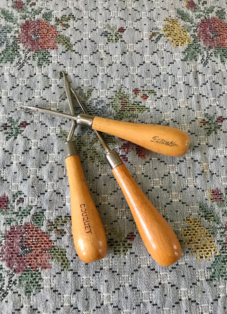 Vintage Latch Hook Tool Latch Hook Rug Tool Wood Handle Latch Etsy