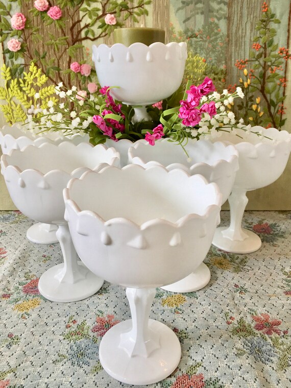 Home Décor Home & Living Wedding Decor 2 Milk Glass Vases