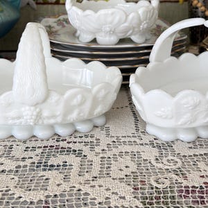 Milk Glass Basket Westmoreland Milk Glass Bowl White Basket Small Basket for Flower Girl Basket Wedding Basket Wedding Decor Baskets White Oval Basket
