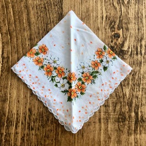 Vintage Handkerchief for Bride Hankie Vintage Hankerchief Floral Handkerchief Vintage Hankies Wedding Hankie for Mom Antique Handkerchief