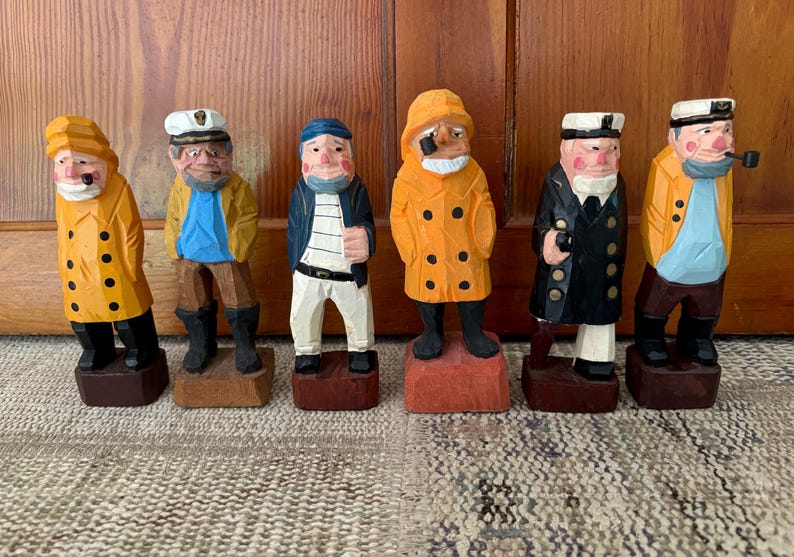 Carved Sailor Carved Wood Sailor Captain Vintage Nautical Decor Sailing Gift Sailing Decor Boating Gift Nautical Gifts Pirate Wood Figurine image 2