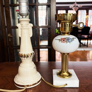 Antique Lamp Vintage Table Lamp Vintage Light Accent Lamp Bedside Lamps Antique Table Lamp Vintage Lamp Desk Lamp Cut Glass Lamp Floral Lamp image 2