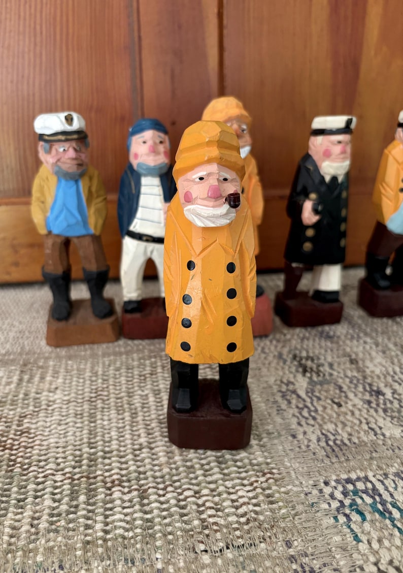 Carved Sailor Carved Wood Sailor Captain Vintage Nautical Decor Sailing Gift Sailing Decor Boating Gift Nautical Gifts Pirate Wood Figurine Yellow Coat 8 Button