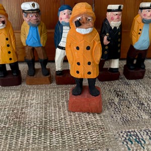 Carved Sailor Carved Wood Sailor Captain Vintage Nautical Decor Sailing Gift Sailing Decor Boating Gift Nautical Gifts Pirate Wood Figurine 6 Button Yellow Coat