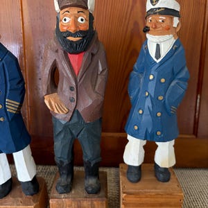 Large Carved Sailor Wood Sailor Captain Vintage Nautical Decor Sailing Gift Sailing Decor Boating Gift Nautical Gifts Carved Wood Figurine image 12
