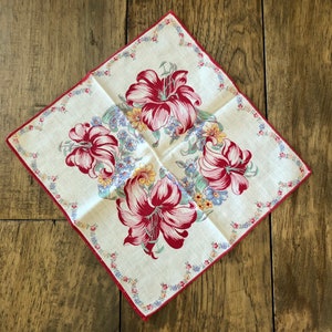 Vintage Handkerchief Floral Handkerchief Women Hankerchief Bridal Handkerchief Antique Hankie Wedding Hankie Vintage Hankies Floral Hankie