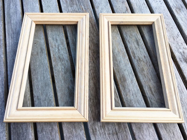 Download Vintage Picture Frames Wood Background