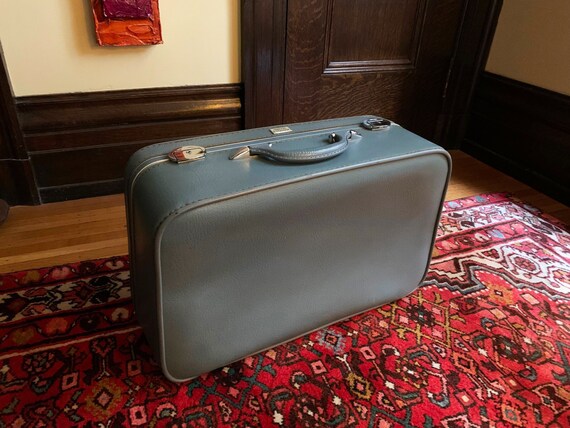 Vintage Soft Sided Suitcase on Wheels. — Southside Allstars