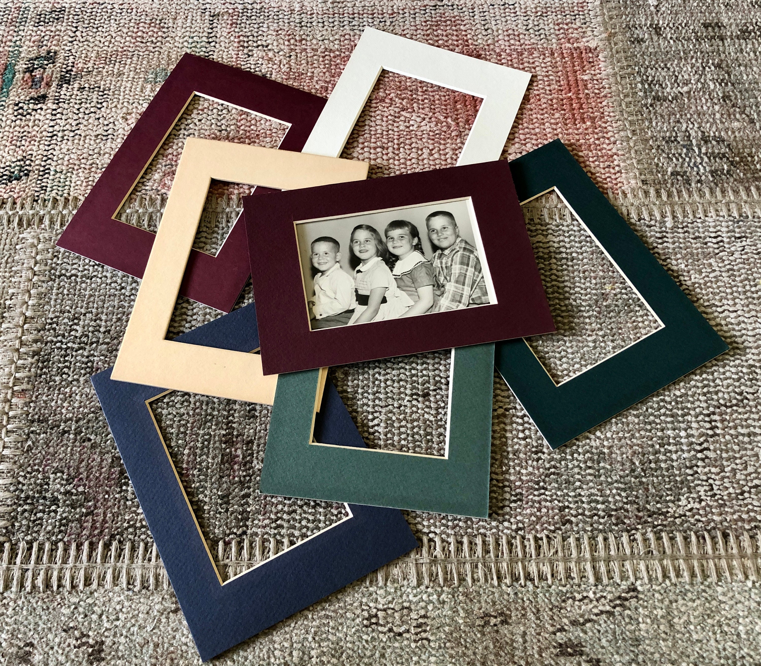  5x7 Mat for 4x6 Photo - Precut Deep Red Picture Matboard for  Frames Measuring 5 x 7 Inches - Bevel Cut Matte to Display Art Measuring 4  x 6 Inches - Acid Free Pack of 100 MATS