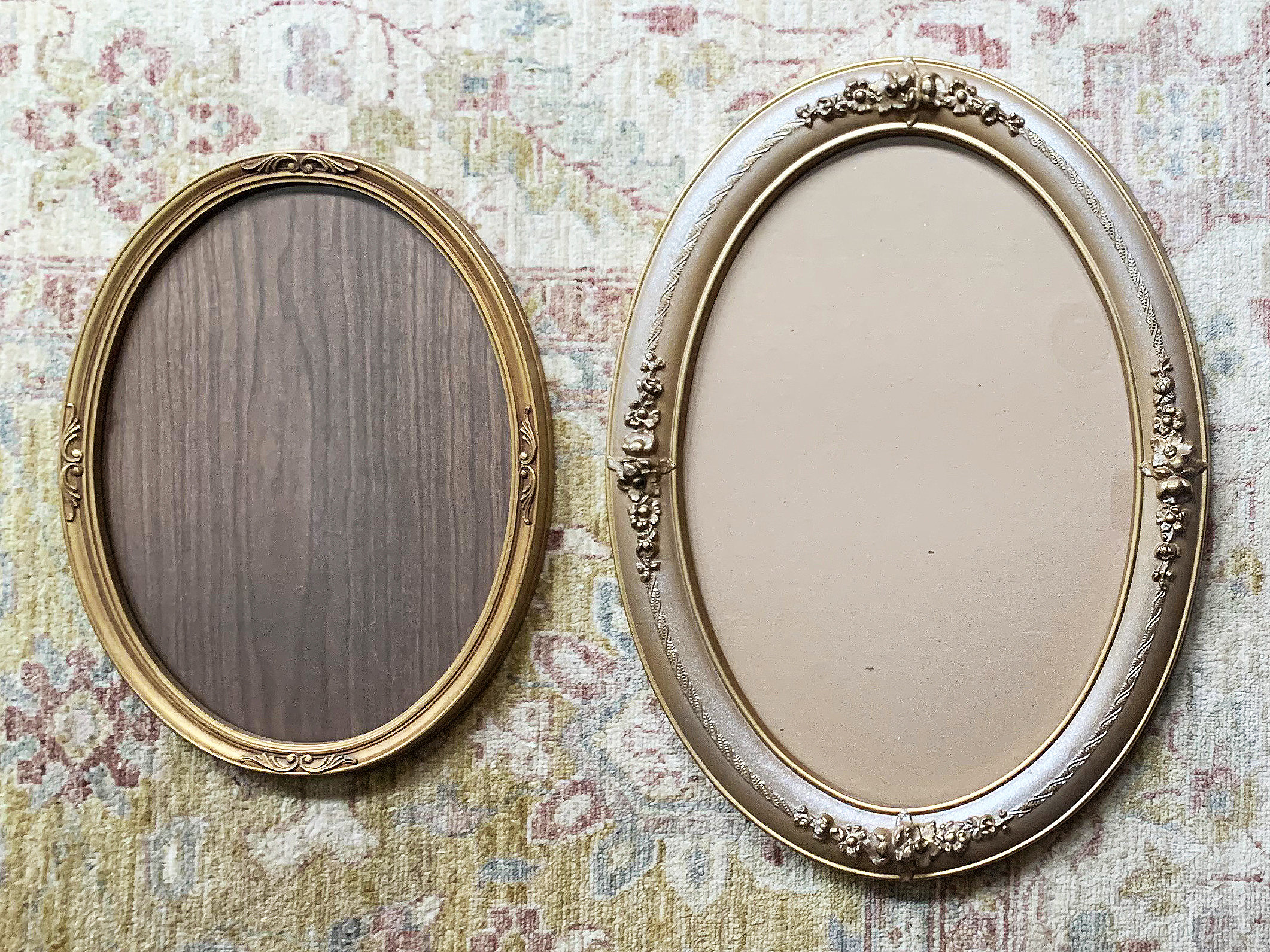 Oval Antique Frame