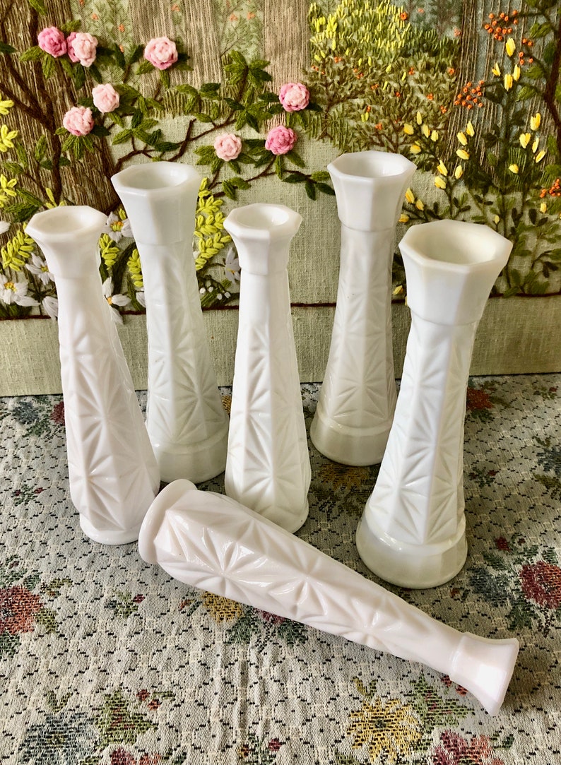 6 Milk Glass Vases for Flowers Vases for Wedding Vases Centerpiece Vases Decor Vase Milk Glass Bud Vase White Vases Bulk Vases Bridal Shower Bild 4