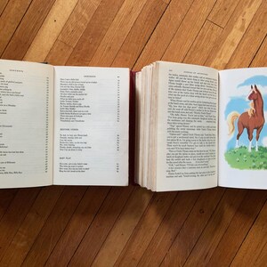 The Family Treasury Book Children's Books for Children Vintage Books Aesops Fables Antique Books Decor Books for Kids Books Old Books Kids afbeelding 6