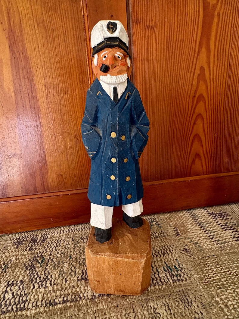 Large Carved Sailor Wood Sailor Captain Vintage Nautical Decor Sailing Gift Sailing Decor Boating Gift Nautical Gifts Carved Wood Figurine Blu Coat Angled Legs