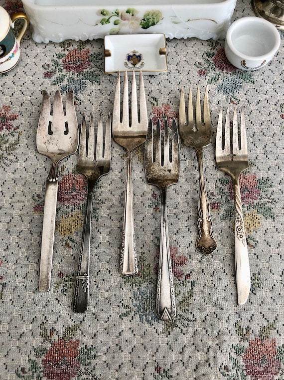 6 Serving Forks Vintage Silverware Vintage Flatware Silverplate Fork Serving Utensils Vintage Forks Silver Fork Antique Forks Large Forks