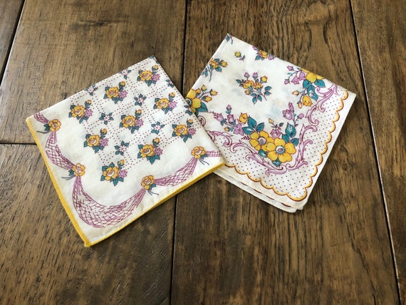 2 Floral Hankies Vintage Handkerchief for Mom Handkerchief Set Bridal Handkerchief Wedding Handkerchief Lot of Hankies Vintage Hankerchief